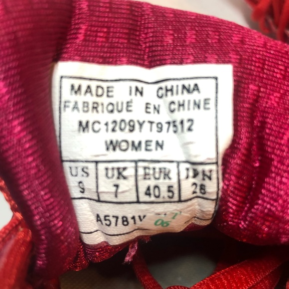 Avia Red Cross Trainers. Red Mesh. Woman’s Size 9. - Picture 7 of 8